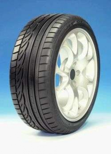 DUNLOP  L245/40 R18 SP SPORT 01 93Y MO DOT2015