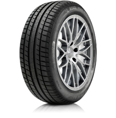KORMORAN Road Performance 205/60 R15 91H DOT2020